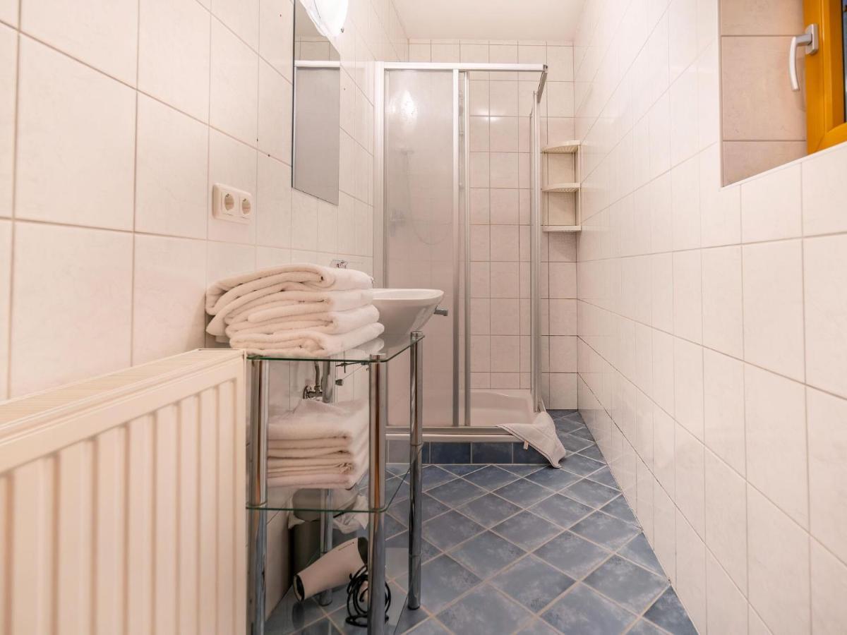 Quiet Flat With Terrace In Apartment